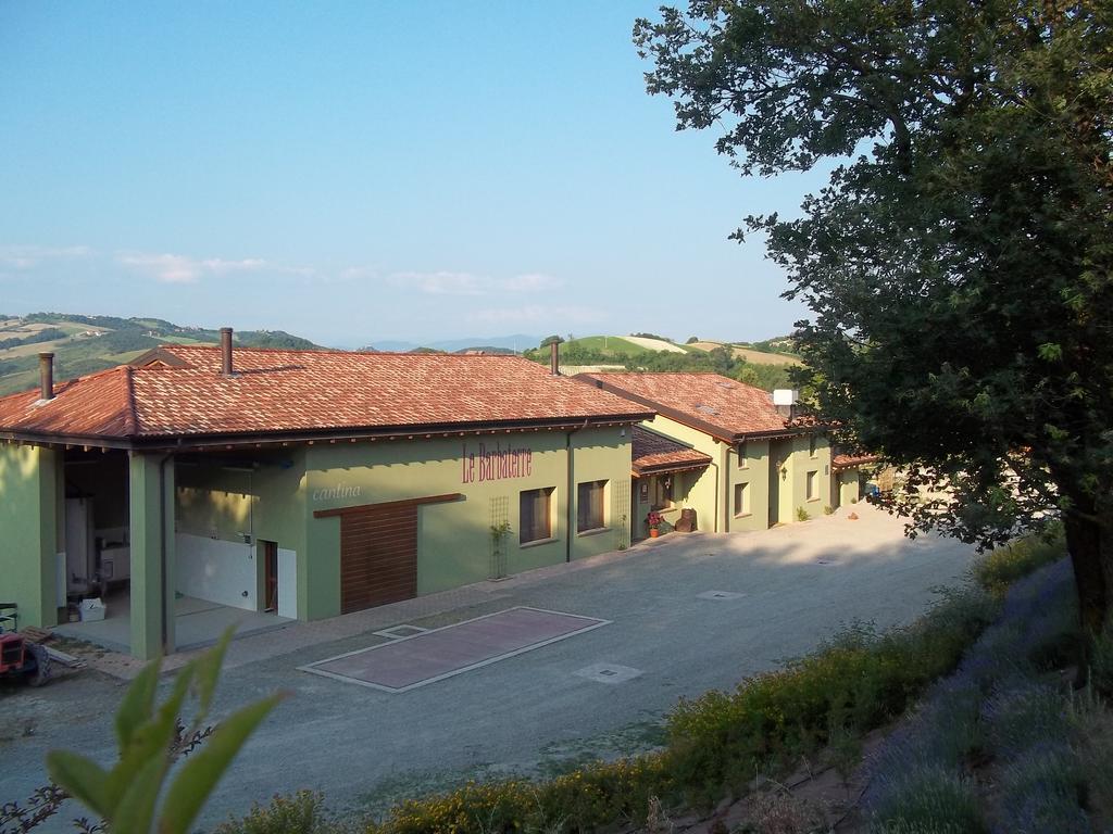 Le Barbaterre Quattro Castella Exterior photo